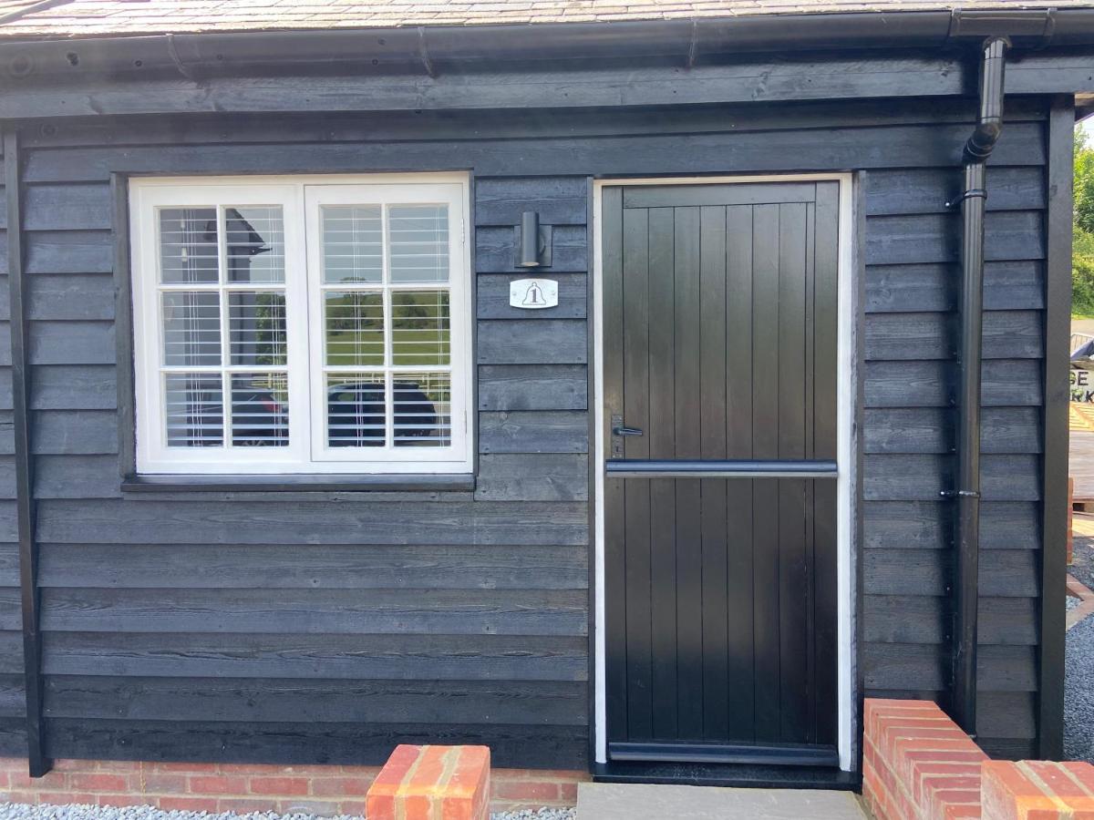 The Lydden Bell Bed & Breakfast Bagian luar foto