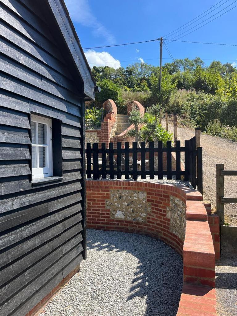 The Lydden Bell Bed & Breakfast Bagian luar foto