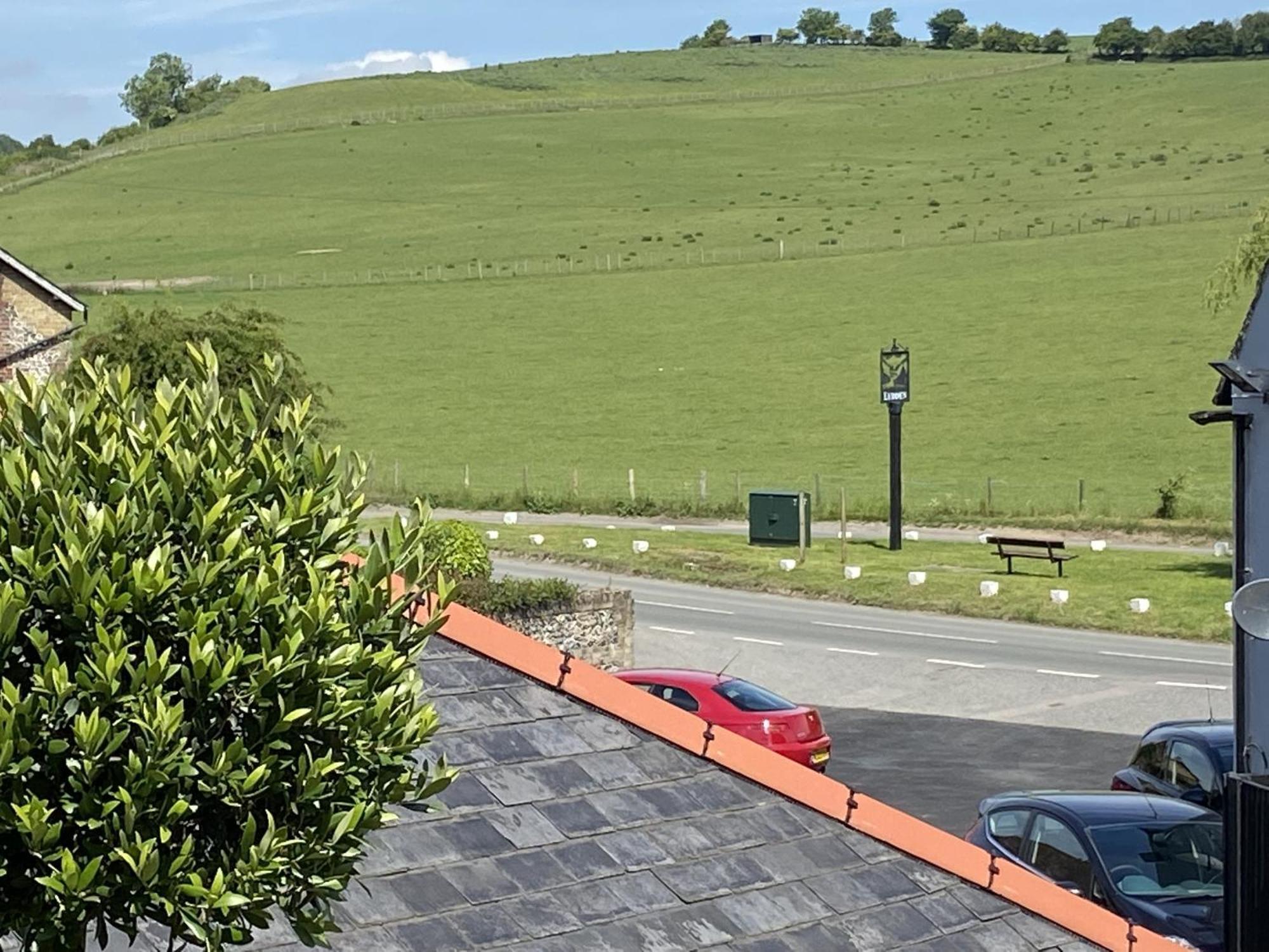 The Lydden Bell Bed & Breakfast Bagian luar foto